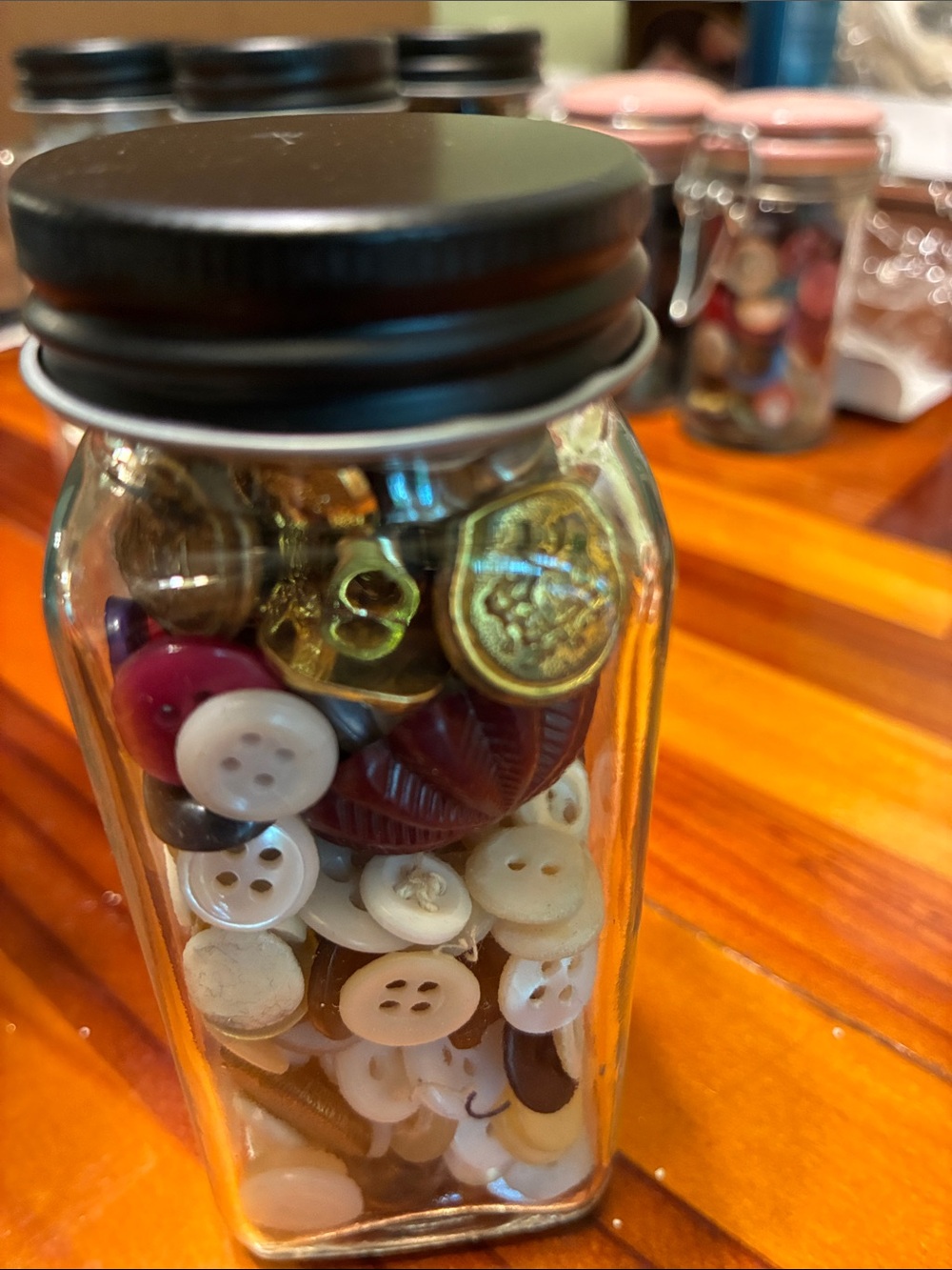 Glass Jar of Mixed Sewing Buttons Vintage many colors - Picture 3 of 8